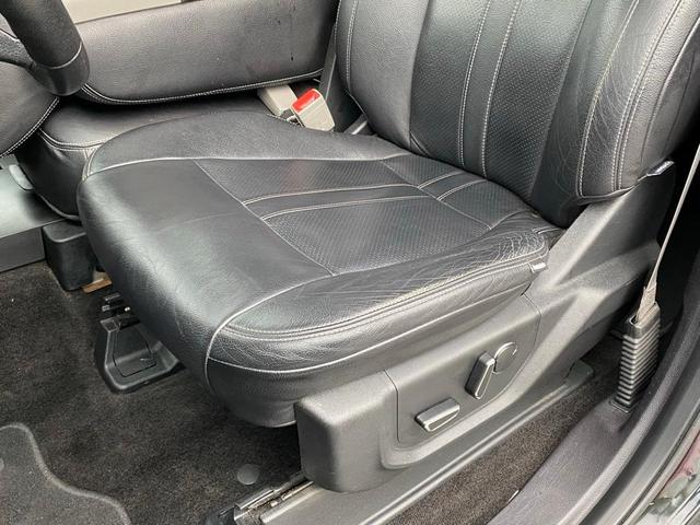 Photo of 2018 Shadow Black Ford F-150