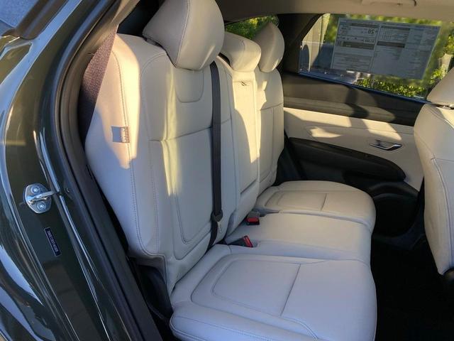 Photo of 2026 Green Hyundai TUCSON