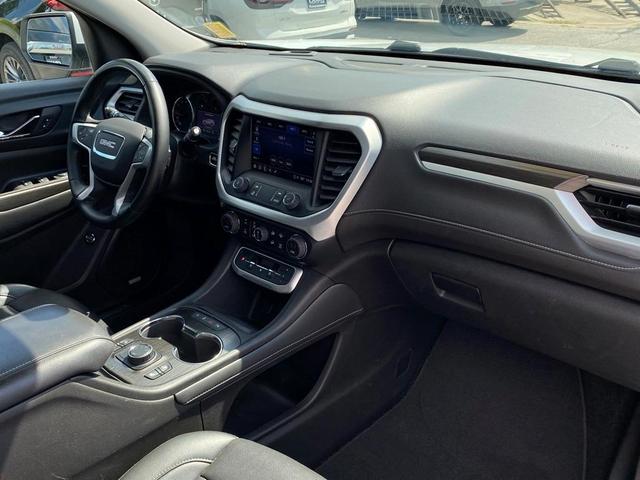 Photo of 2023 Summit White GMC Acadia