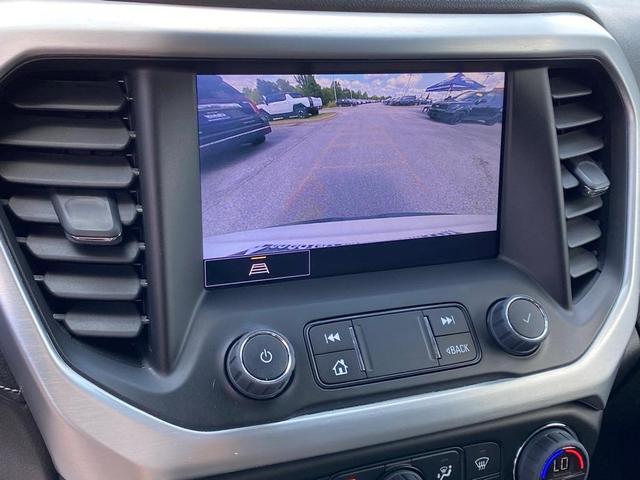 Photo of 2023 Summit White GMC Acadia