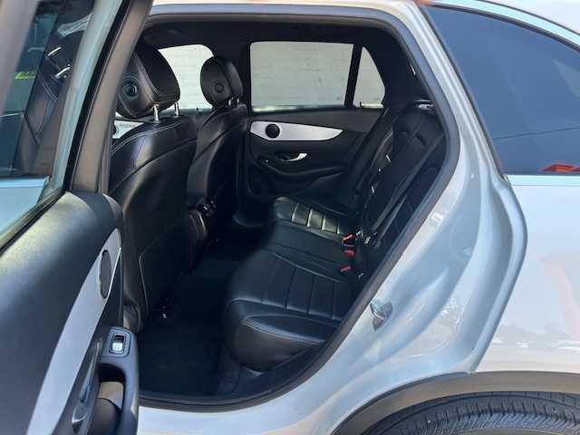 Photo of 2019 White Mercedes-Benz GLC 300