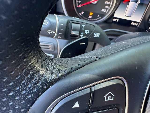Photo of 2019 White Mercedes-Benz GLC 300