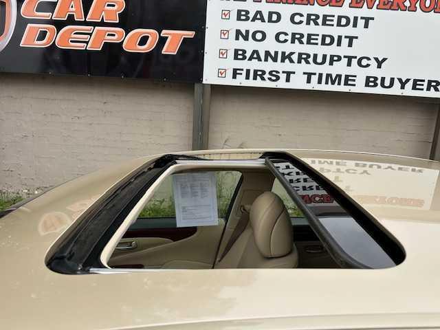 Photo of 2007 Champagne Lexus LS 460