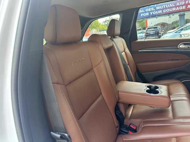 Photo of 2016 White Jeep Grand Cherokee