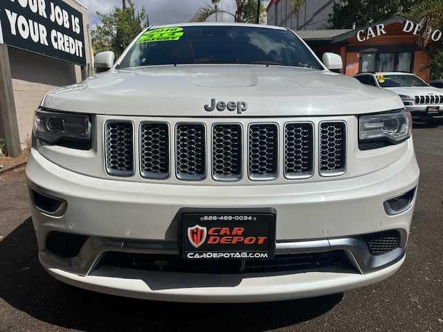 Photo of 2016 White Jeep Grand Cherokee