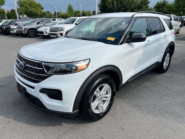 Photo of 2021 Oxford White Ford Explorer