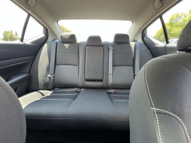 Photo of 2022 Deep Blue Pearl Nissan Altima