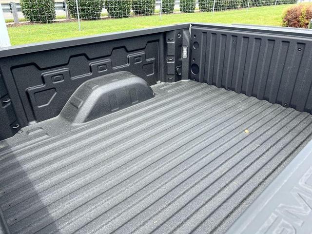 Photo of 2026 Summit White GMC Sierra 1500