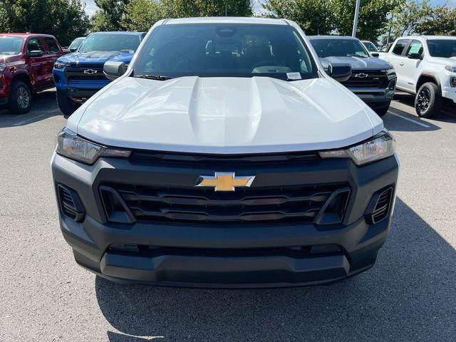 Photo of 2026 Summit White Chevrolet Colorado