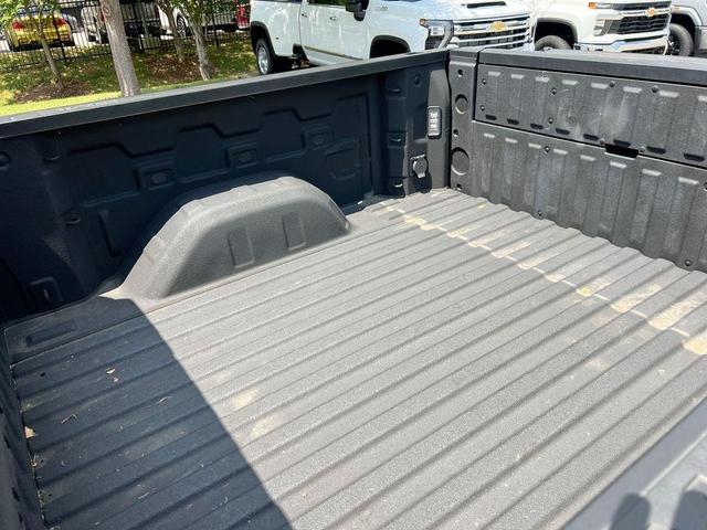 Photo of 2023 Onyx Black GMC Sierra 1500