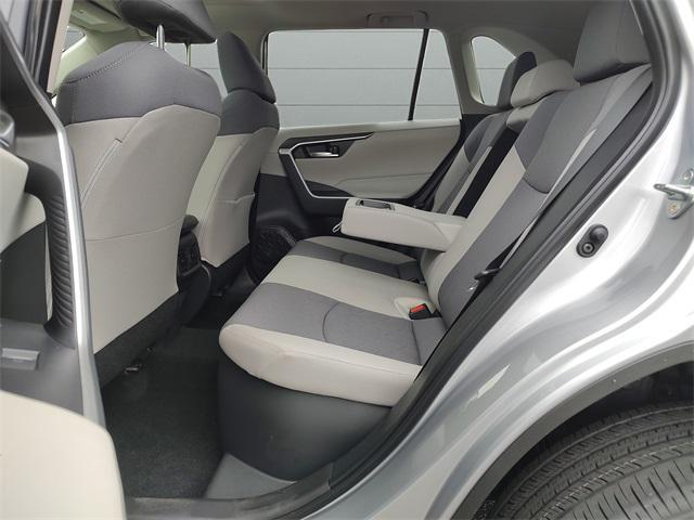 Photo of 2025 Silver Sky Metallic Toyota RAV4 Hybrid
