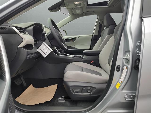 Photo of 2025 Silver Sky Metallic Toyota RAV4 Hybrid