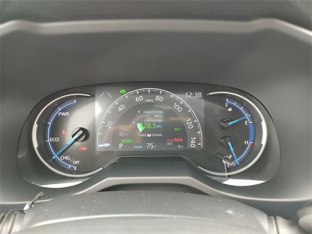 Photo of 2025 Silver Sky Metallic Toyota RAV4 Hybrid