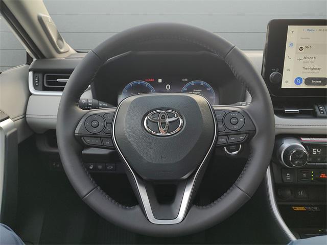 Photo of 2025 Wind Chill Pearl Toyota RAV4