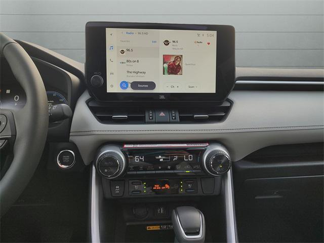 Photo of 2025 Wind Chill Pearl Toyota RAV4