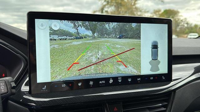 Photo of 2025 Carbonized Gray Metallic Ford Escape