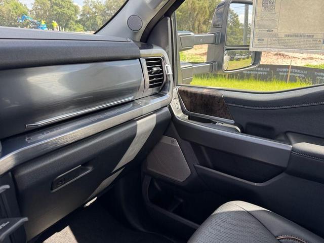 Photo of 2025 Avalanche Ford F-250