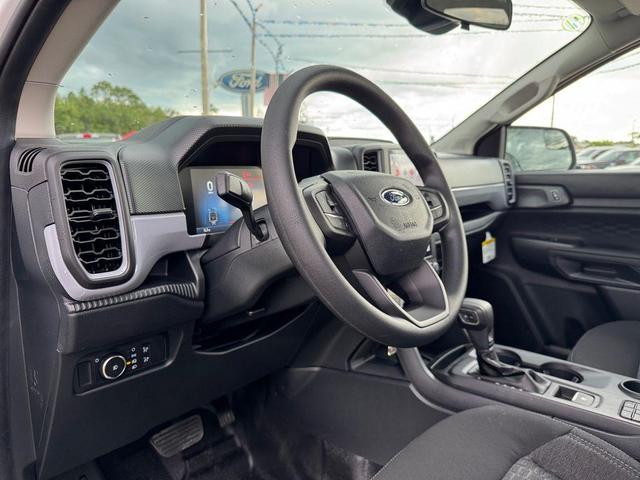 Photo of 2025 Oxford White Ford Ranger