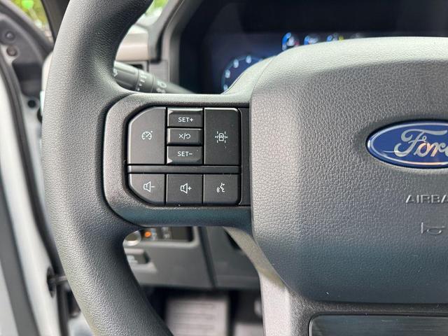 Photo of 2025 Oxford White Ford F-150