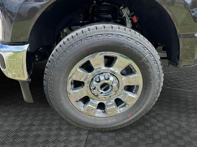 Photo of 2025 Bronze Metallic Ford F-250