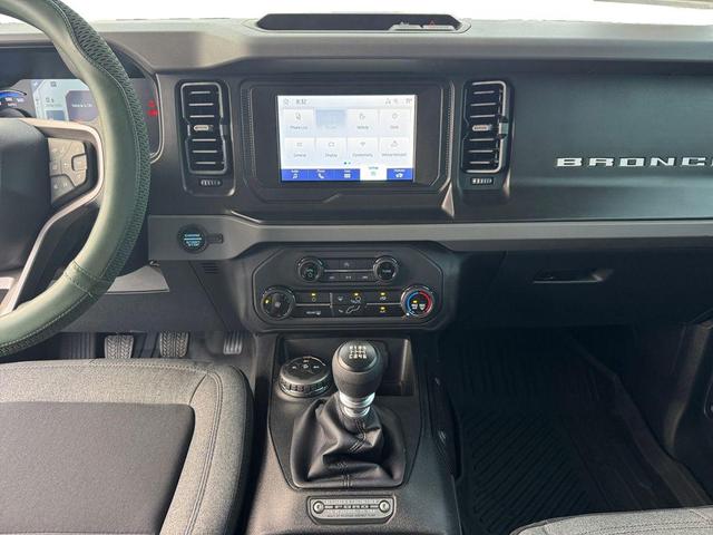 Photo of 2023 Eruption Green Metallic Ford Bronco