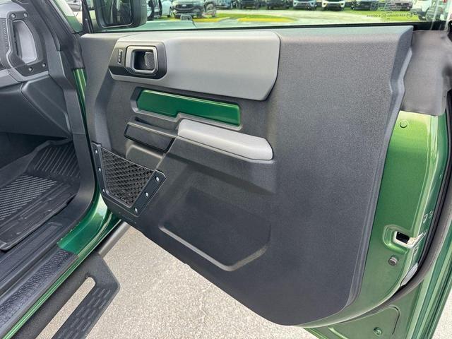 Photo of 2023 Eruption Green Metallic Ford Bronco