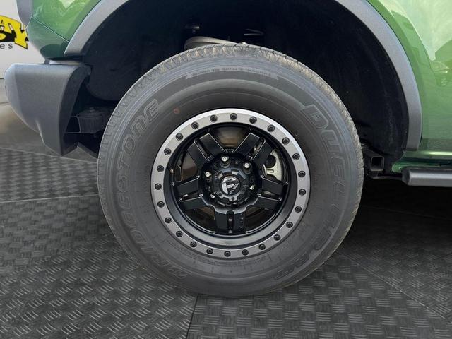 Photo of 2023 Eruption Green Metallic Ford Bronco