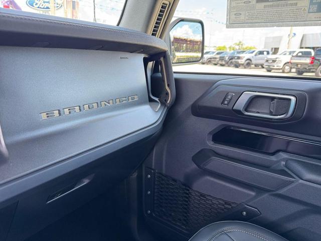 Photo of 2025 Shadow Black Ford Bronco