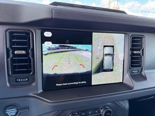 Photo of 2025 Shadow Black Ford Bronco