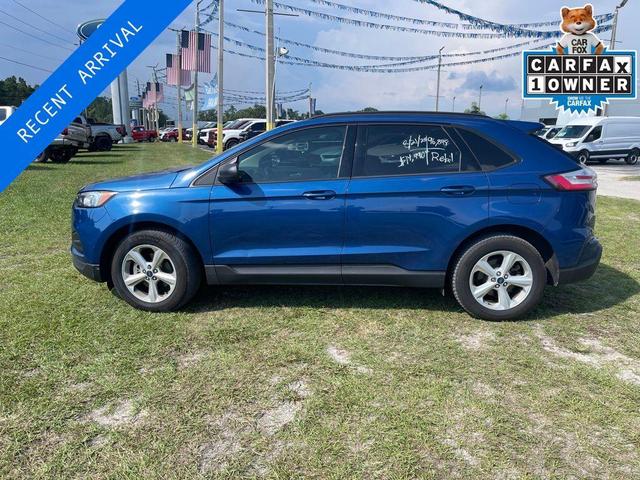 Photo of 2020 Blue Ford Edge