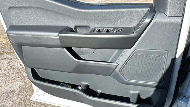 Photo of 2025 Oxford White Ford F-150