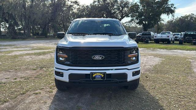 Photo of 2025 Oxford White Ford F-150