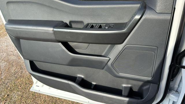 Photo of 2025 Oxford White Ford F-150