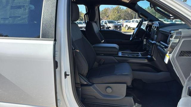 Photo of 2025 Oxford White Ford F-150