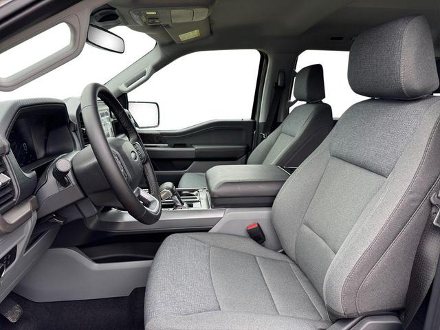 Photo of 2025 Iconic Silver Metallic Ford F-150 Lightning