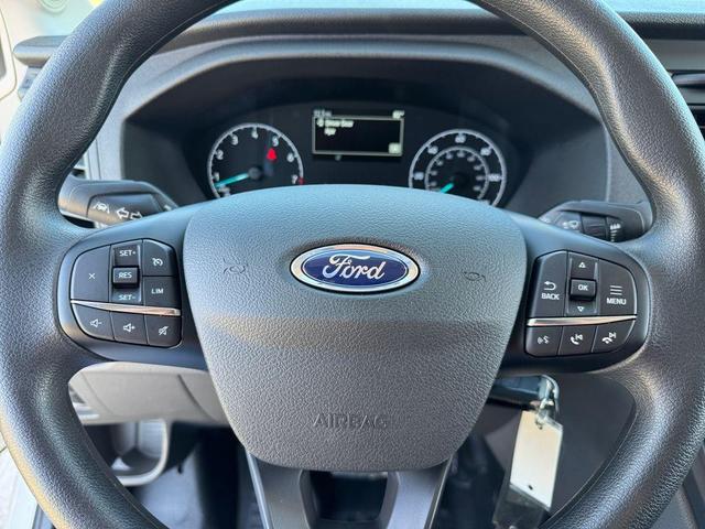 Photo of 2025 Oxford White Ford Transit-250