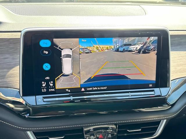Photo of 2025 Gray Volkswagen Atlas