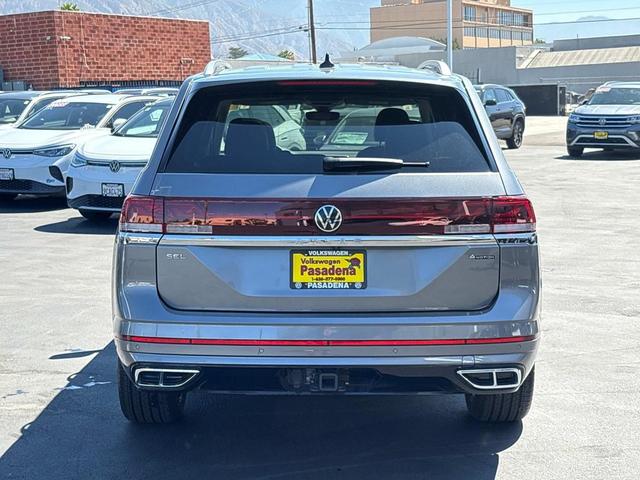 Photo of 2025 Gray Volkswagen Atlas