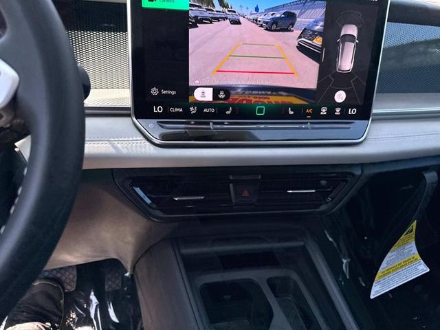 Photo of 2025 Deep Black Pearl Volkswagen Tiguan