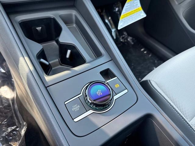 Photo of 2025 Deep Black Pearl Volkswagen Tiguan