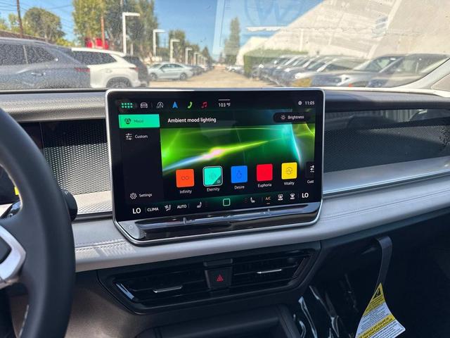 Photo of 2025 Deep Black Pearl Volkswagen Tiguan