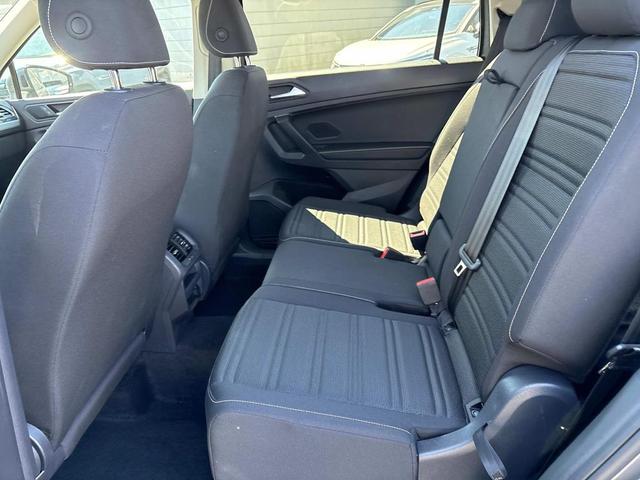 Photo of 2024 Platinum Gray Metallic Volkswagen Tiguan