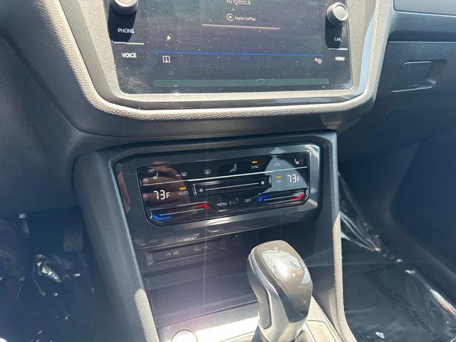 Photo of 2023 Platinum Gray Metallic Volkswagen Tiguan