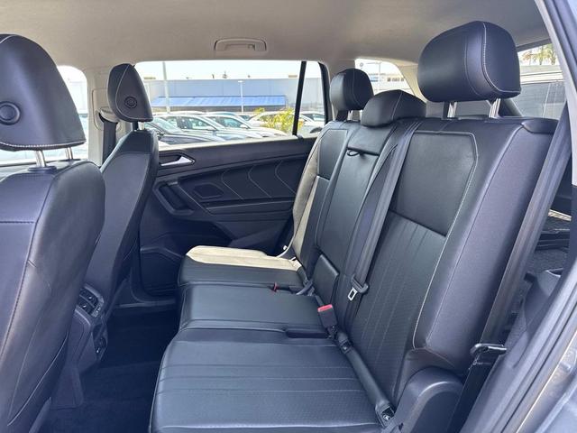 Photo of 2023 Platinum Gray Metallic Volkswagen Tiguan
