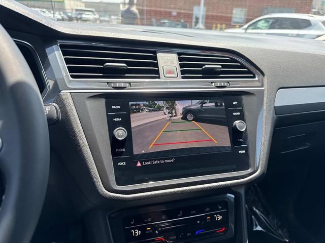 Photo of 2023 Platinum Gray Metallic Volkswagen Tiguan