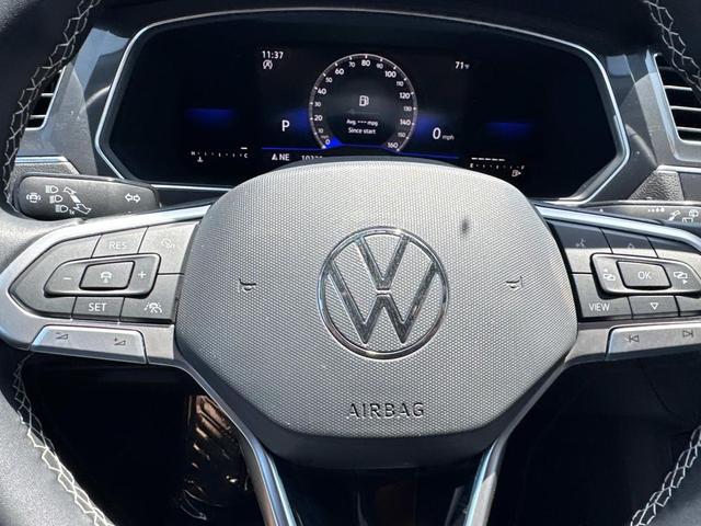 Photo of 2023 Platinum Gray Metallic Volkswagen Tiguan