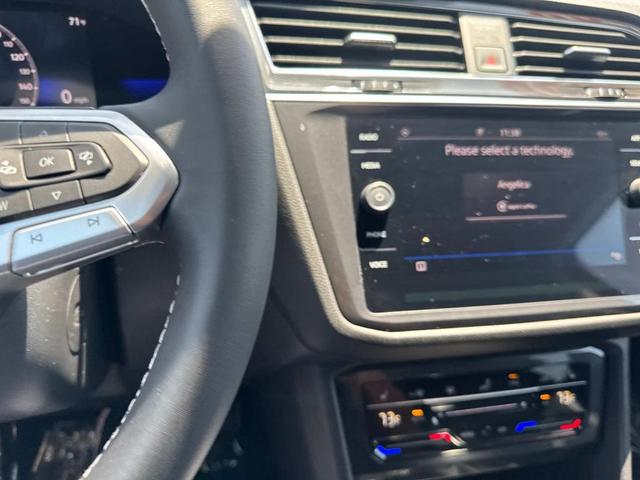 Photo of 2023 Platinum Gray Metallic Volkswagen Tiguan