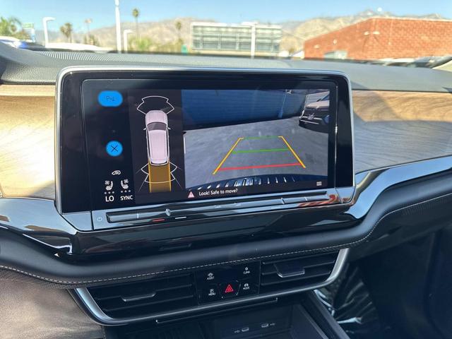 Photo of 2025 Deep Black Pearl Volkswagen Atlas