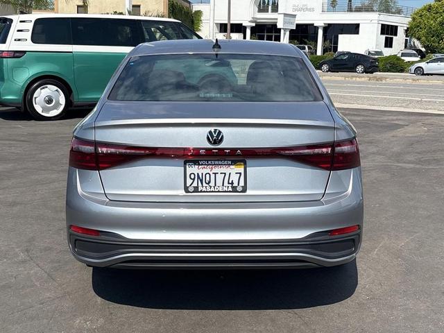 Photo of 2025 Pyrite Silver Metallic Volkswagen Jetta