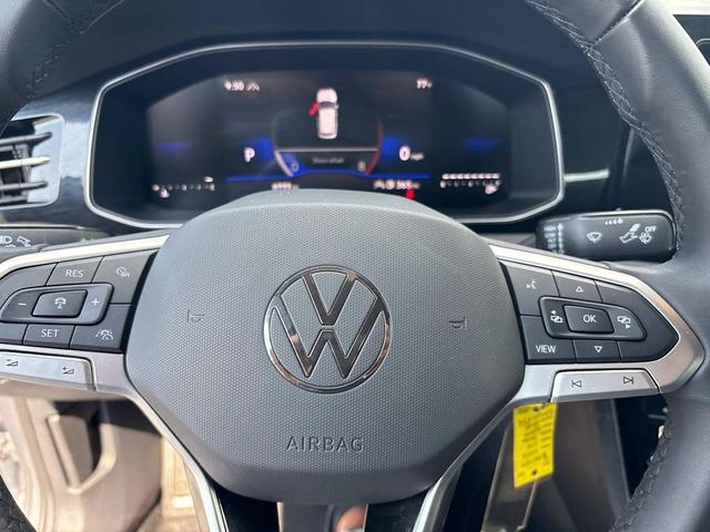 Photo of 2025 Pyrite Silver Metallic Volkswagen Jetta